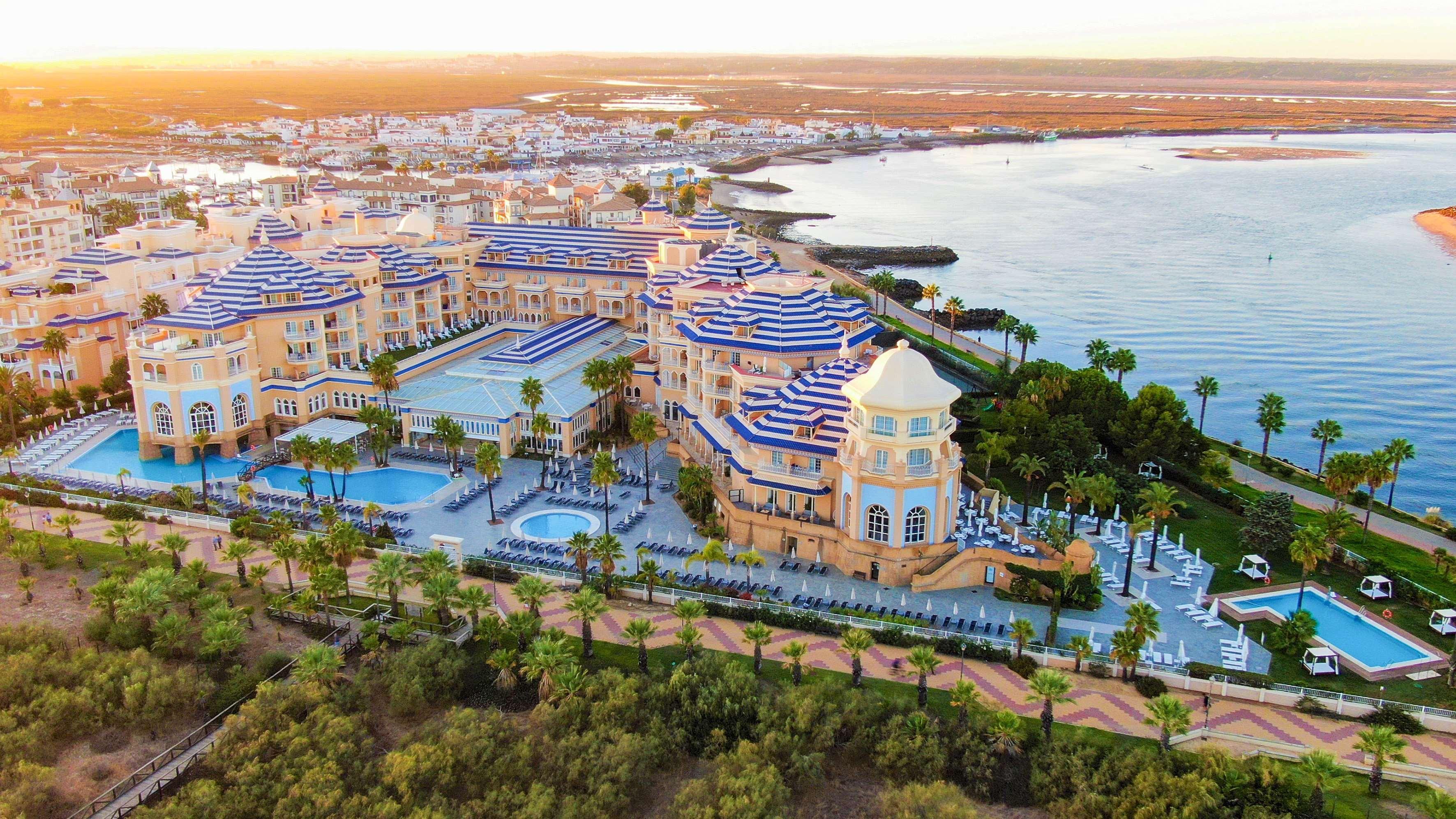 Hotel Melia 4*