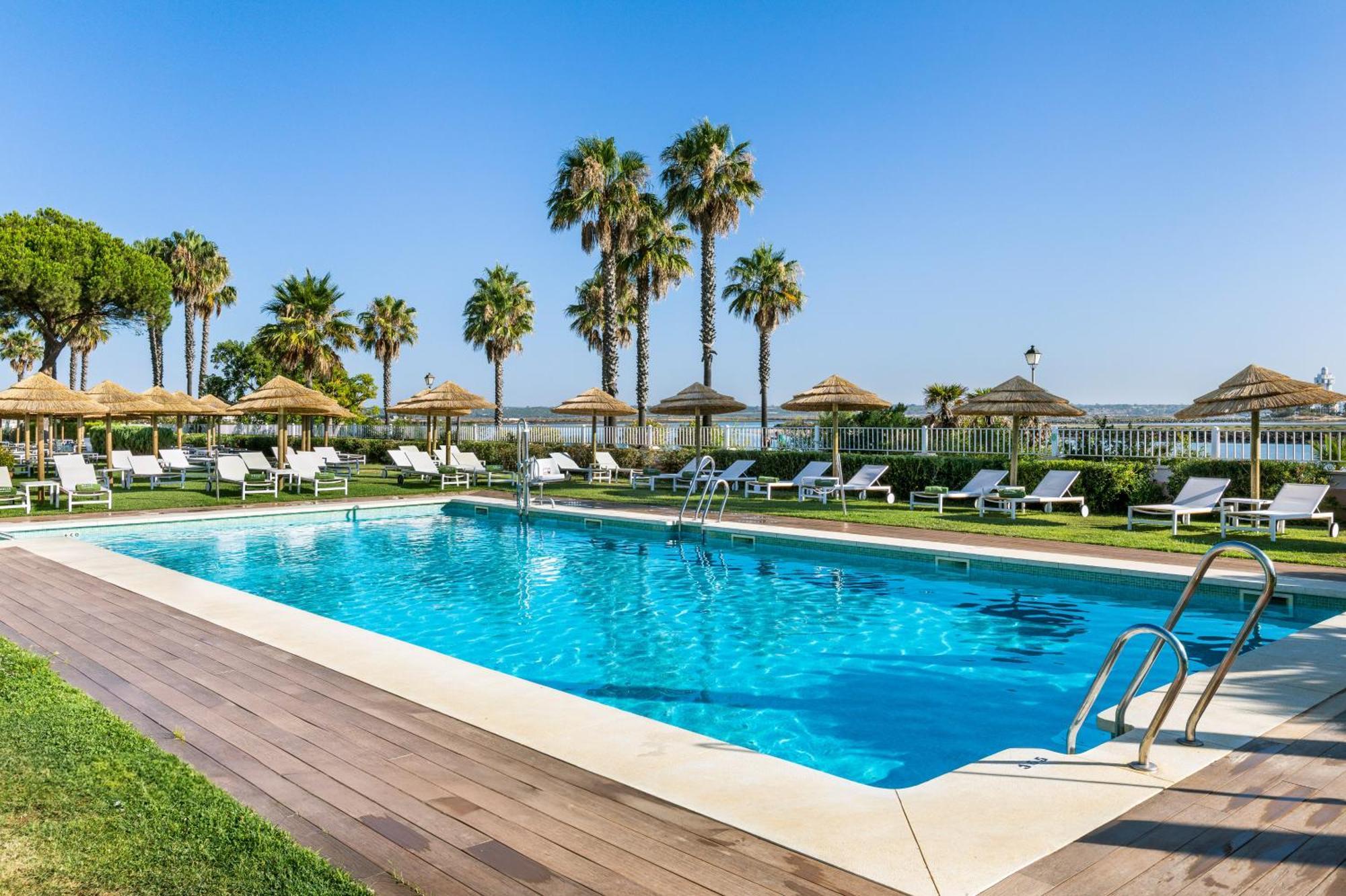 Melia 4* Isla Canela