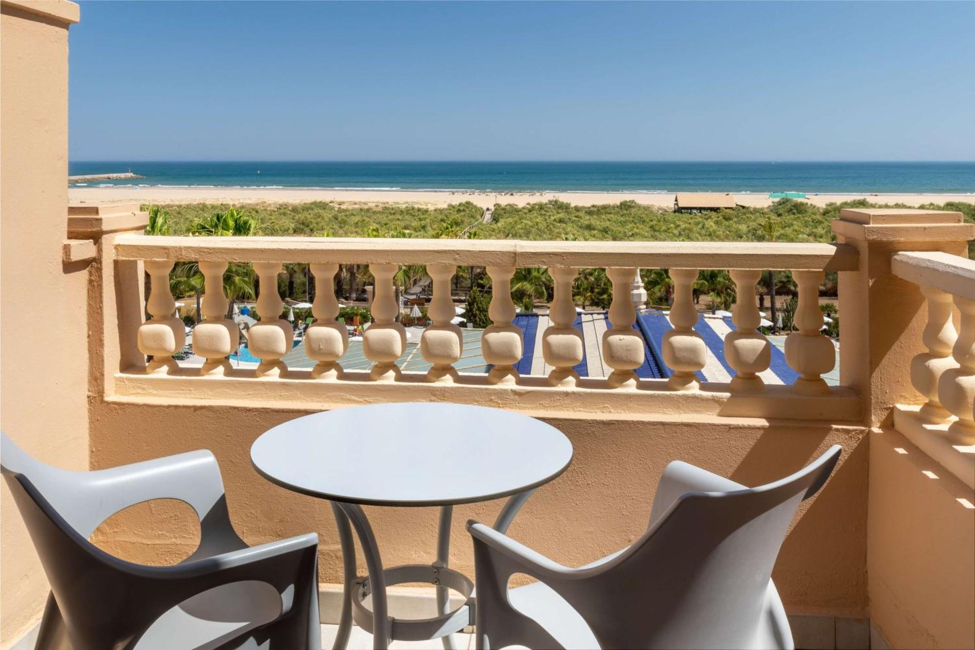 Hotel Melia Isla Canela
